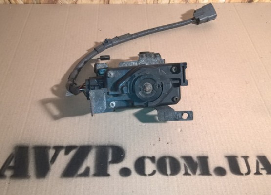 Плафон для Mazda 6 GG 02-08г. GJ6A69970